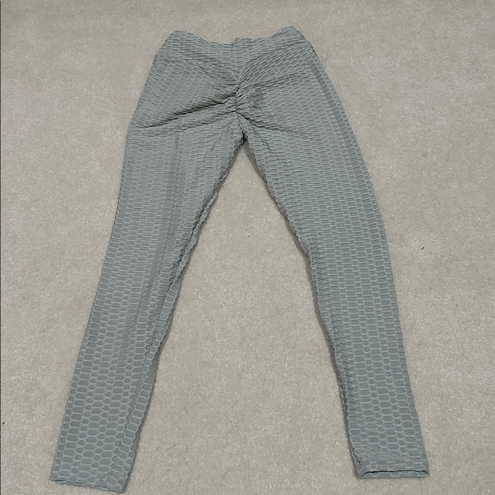 Gray Textured Leggings